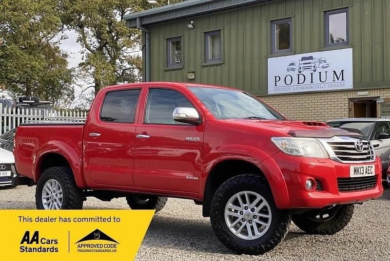 Red Used 2013 Toyota HiLux Pickup | £12,990 (Expensive) - Image 1/3