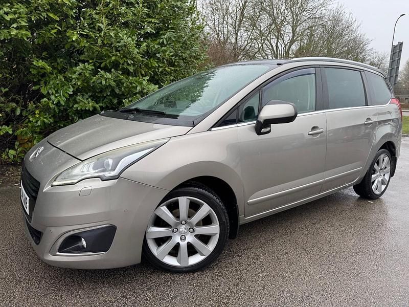 Used Peugeot 5008 Allure 115 HP (84 kW) 2014 Grey MPV