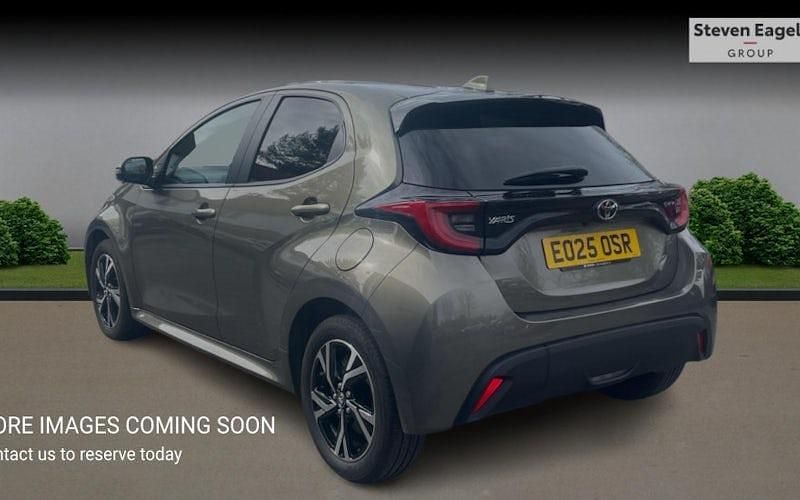 Used Toyota Yaris Hybrid Design 116 HP (85 kW) 2026 Hatchback