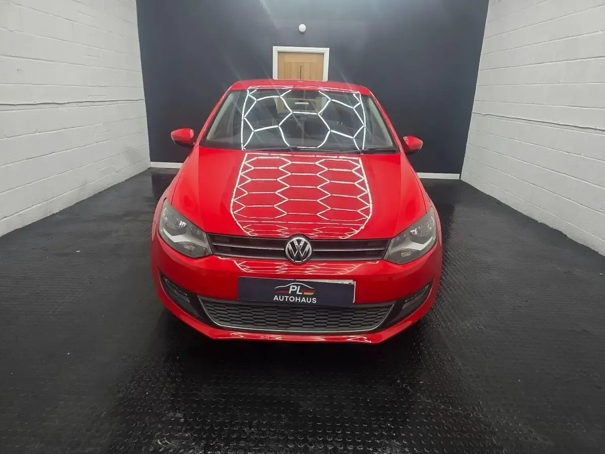 Used VW Polo SEL 90 HP (66 kW) 2010 Red Hatchback