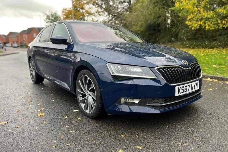 Blue Used 2018 Skoda Superb LAURIN & KLEMENT Hatchback | £12,495 (Good price) - Image 1/1