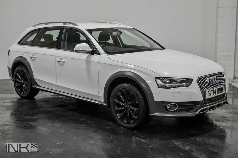 Used Audi A4 Allroad Comfort 177 HP (130 kW) 2014 White Estate