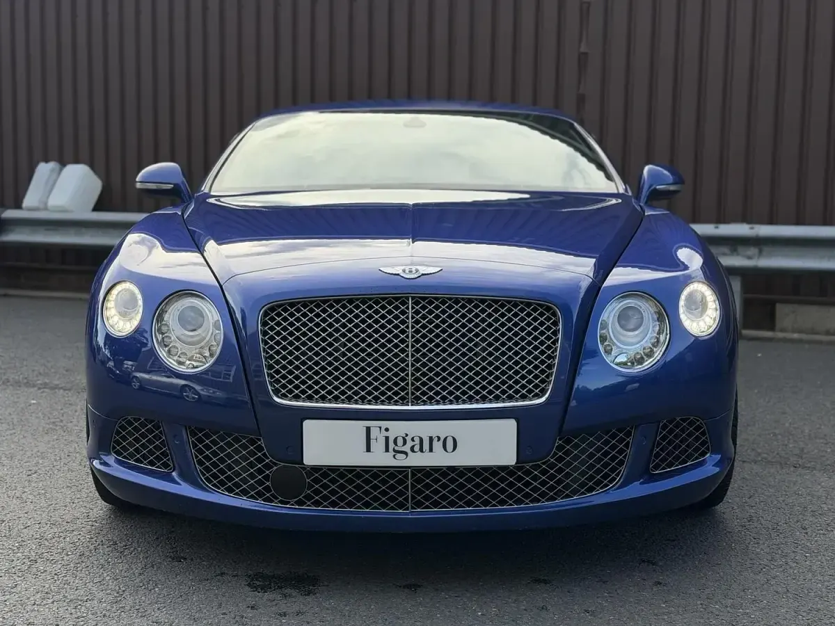 Used Bentley Continental Mulliner 2011 Blue Coupe