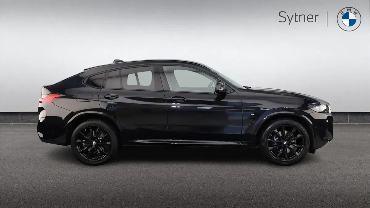 Used BMW X4 M Sport 187 HP (137 kW) 2022 Black SUV