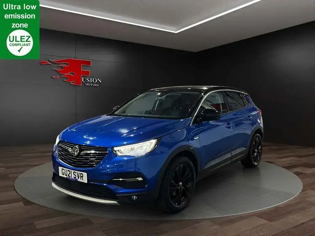 Usado Vauxhall Grandland X SRi 131 HP (96 kW) 2021 SUV