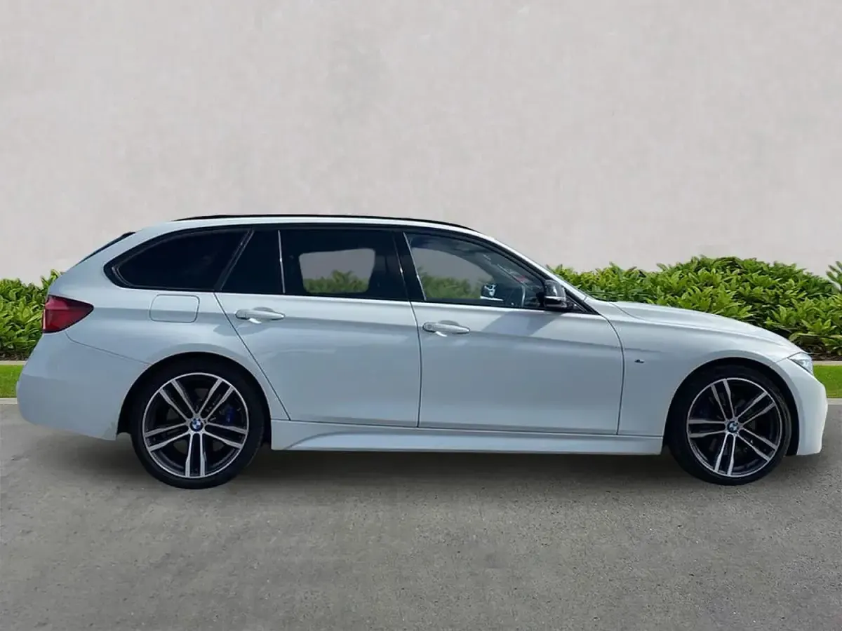Used BMW 320 M Sport 2019 White Estate