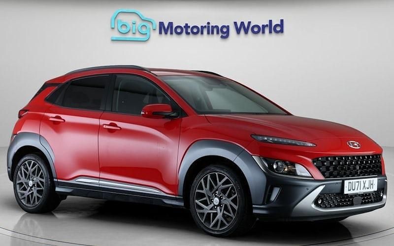 Red Used 2021 Hyundai Kona Premium SUV | £15,300 (Fair price) - Image 1/4