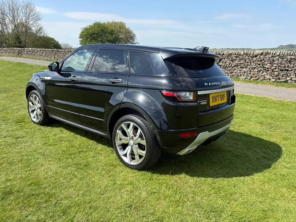 Used Land Rover Range Rover evoque Autobiography 2017 Black Estate