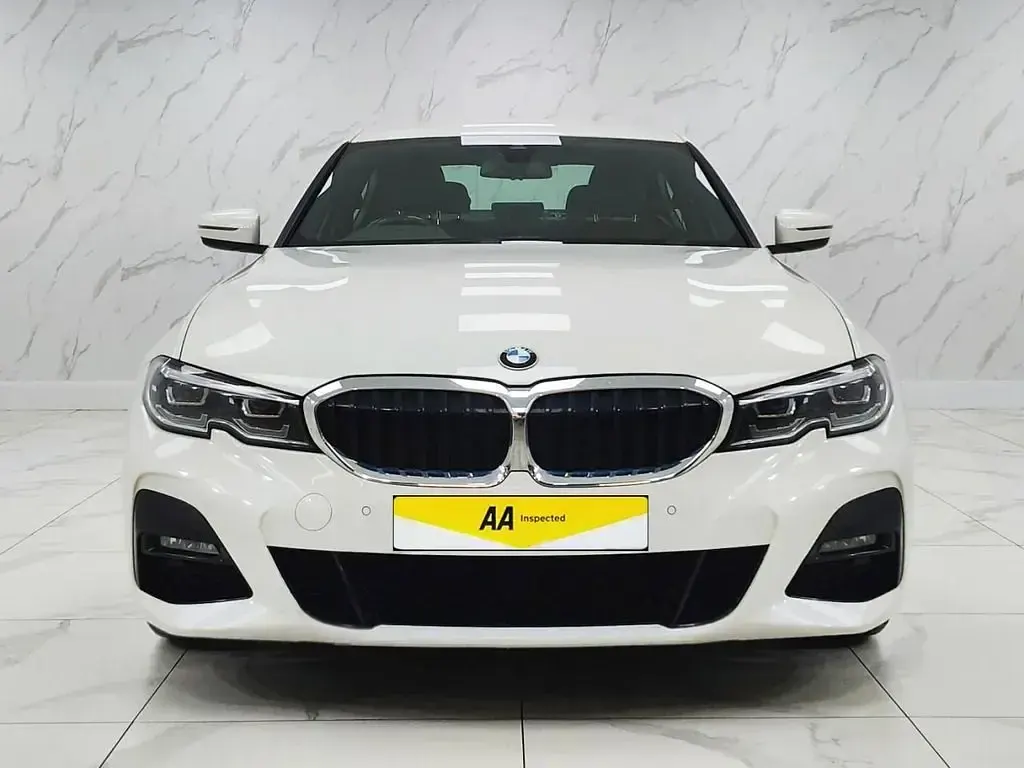 Usado BMW 320 M Sport 184 HP (135 kW) 2020 Branco Sedan