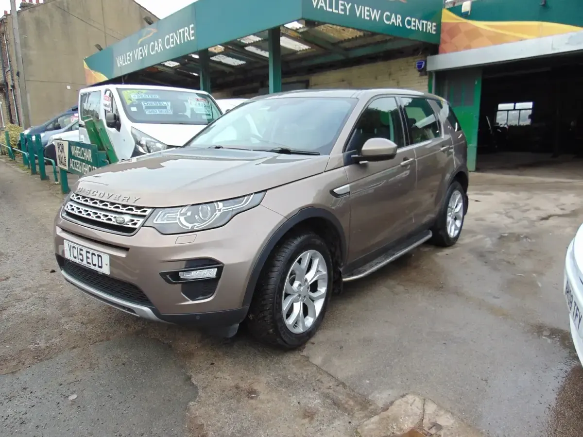 Used Land Rover Discovery Sport HSE 190 HP (139 kW) 2015 Brown SUV