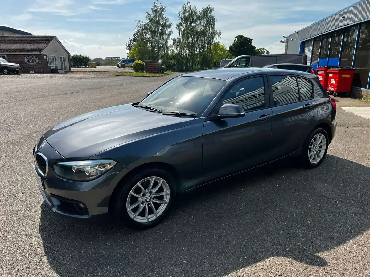 Used BMW 118 2015 Grey Hatchback