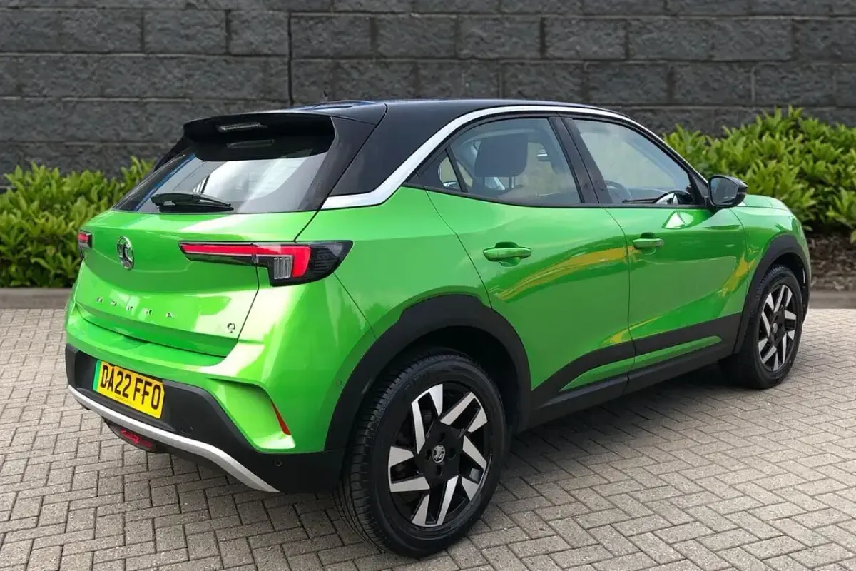 Used Vauxhall Mokka Elite 98 kW (134 HP) 2022 Green SUV