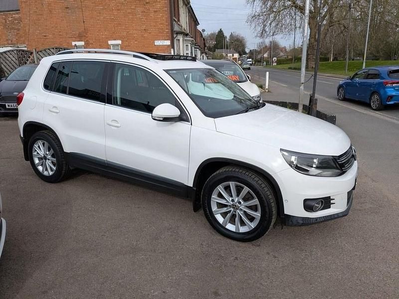 Used VW Tiguan SE 140 HP (102 kW) 2013 White SUV