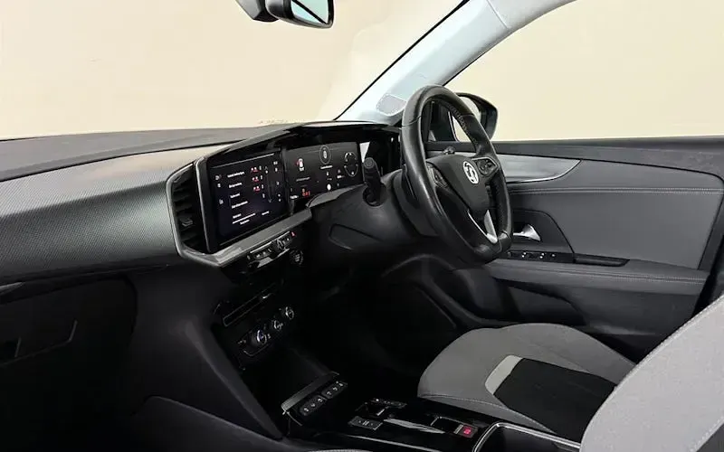 Used Vauxhall Mokka Elite 131 HP (96 kW) 2022 Grey SUV