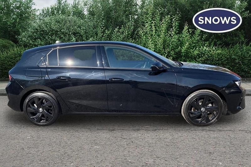 Used Vauxhall Astra S 130 HP (95 kW) 2025 Black Hatchback