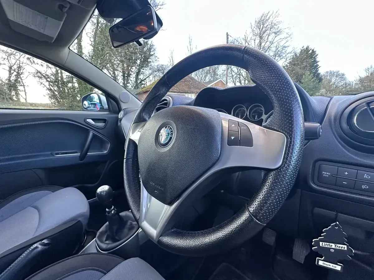 Used Alfa Romeo MiTo Lusso 2009 Silver Hatchback