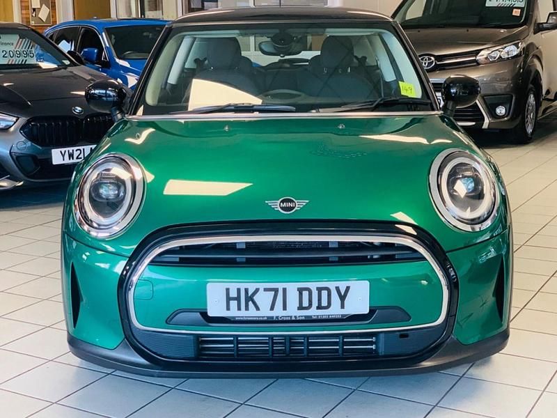 Used Mini Cooper Classic 2021 Green Hatchback