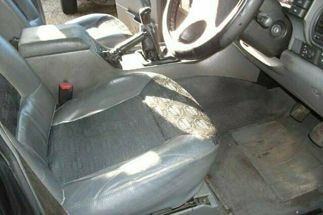 Used Land Rover Discovery 2 300 HP (220 kW) 1998 SUV