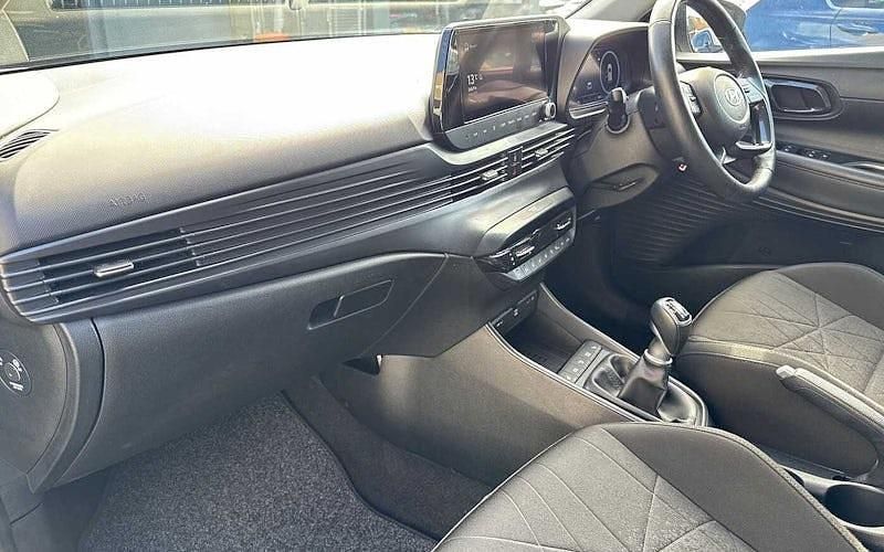 Used Hyundai Bayon Premium 101 HP (74 kW) 2024 SUV