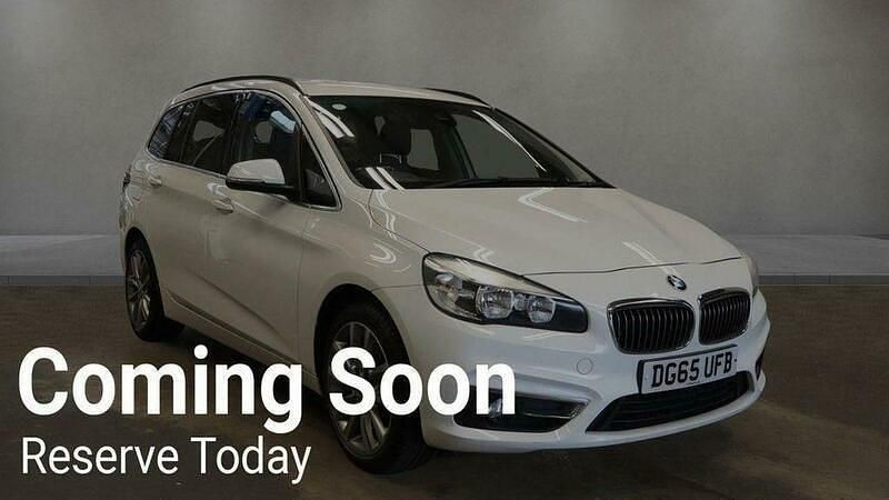 White Used 2015 BMW 218 Luxury Line Estate | £8,750 (Fair price) - Image 1/4