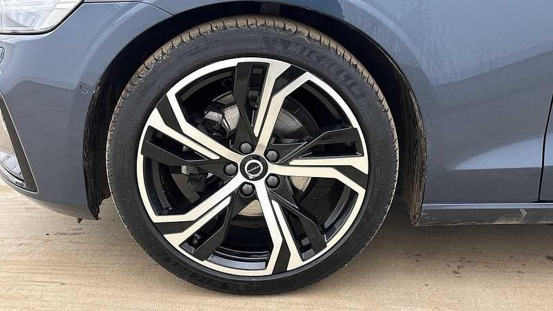 Used Volvo V60 Ultra 2025 Blue Estate