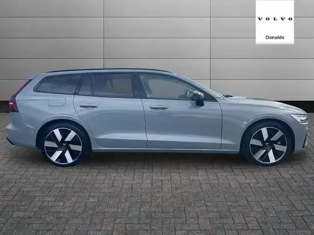 Used Volvo V60 Ultra 449 HP (330 kW) 2026 Estate