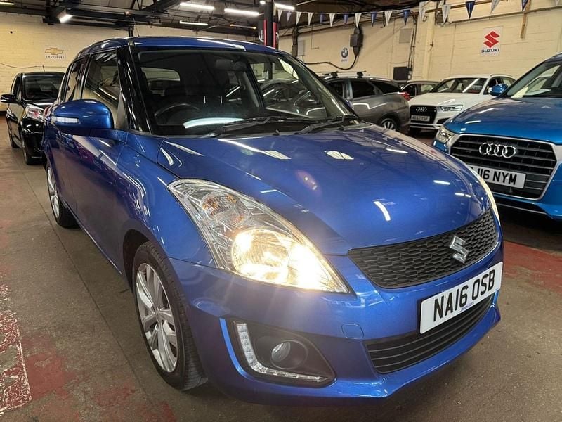 Used Suzuki Swift SZ4 94 HP (69 kW) 2016 Blue Hatchback
