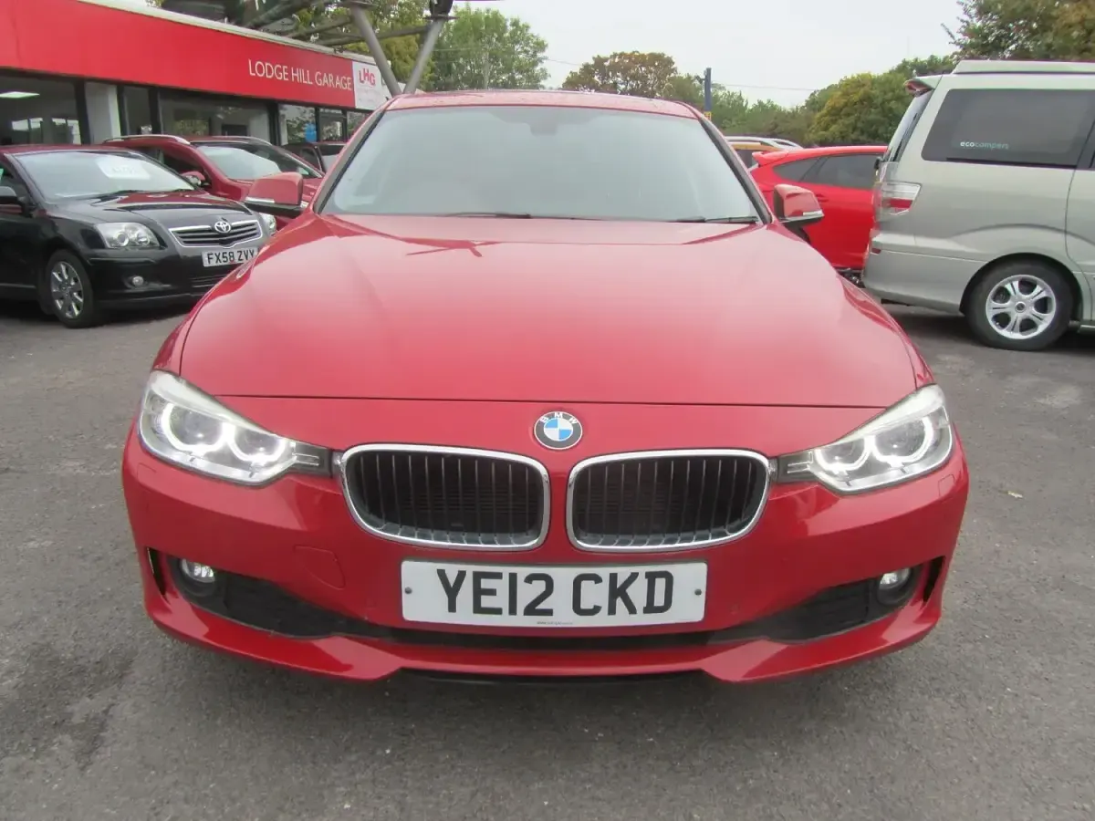 Used BMW 320 Efficient Dynamics 2012 Red Sedan