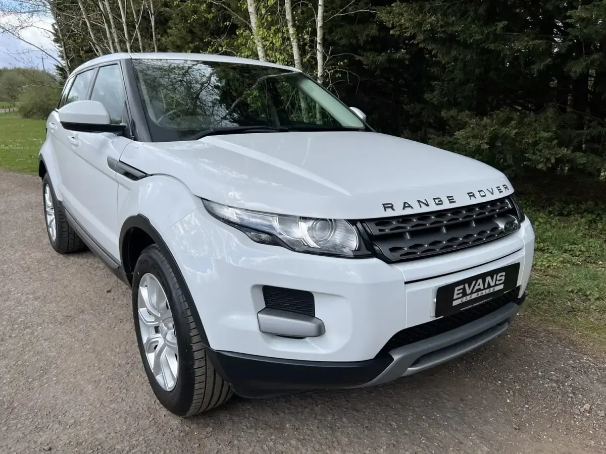 Używany Land Rover Range Rover evoque Pure 150 KM (110 kW) 2015 Biały SUV