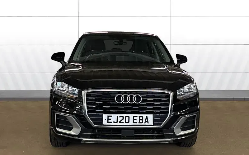 Used Audi Q2 Comfort 150 HP (110 kW) 2020 Black SUV