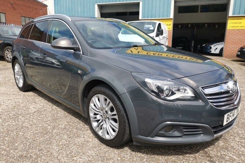 Used 2014 Vauxhall Insignia Country Tourer Estate | £7,993 - Image 1/1