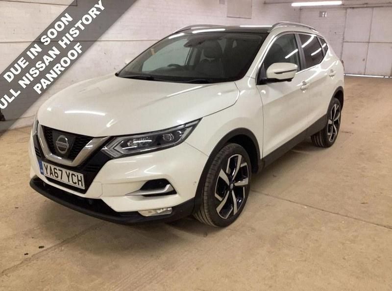 Used Nissan Qashqai S 110 HP (80 kW) 2017 White SUV
