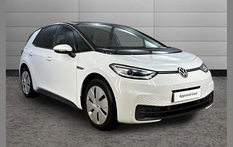 Used VW ID.3 Pro Performance 150 kW (204 HP) 2023 White Hatchback