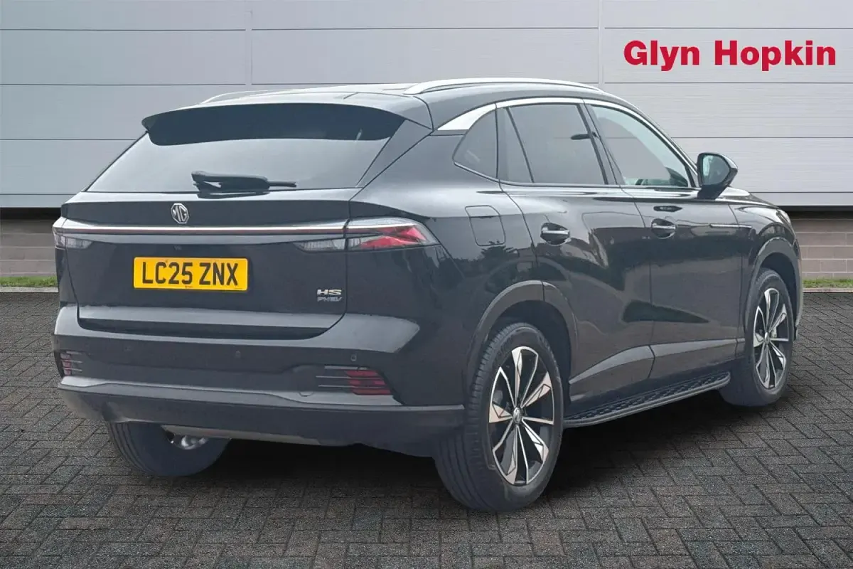Used MG HS Trophy 299 HP (219 kW) 2025 Black SUV