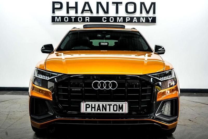 Used Audi Q8 Advanced 286 HP (210 kW) 2021 Orange SUV