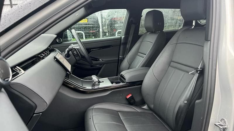 Used Land Rover Range Rover evoque SE Dynamic 204 HP (150 kW) 2025 Metallic  seoul pearl silver SUV