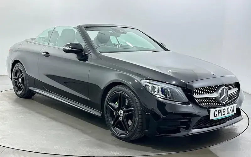 Used Mercedes C220 AMG Line Premium 194 HP (142 kW) 2019 Cabriolet