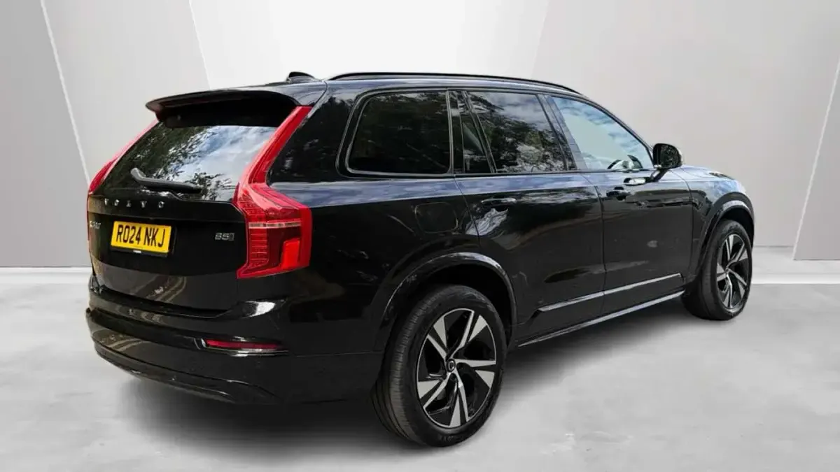 Used Volvo XC90 Plus 247 HP (181 kW) 2024 Black SUV