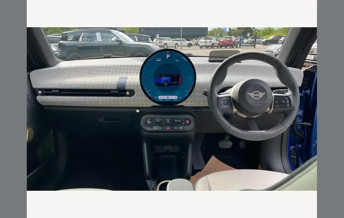 Used Mini Cooper Exclusive 135 kW (184 HP) 2025 Blue Hatchback