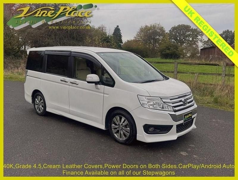 Used Honda Stepwgn S 2014 White MPV