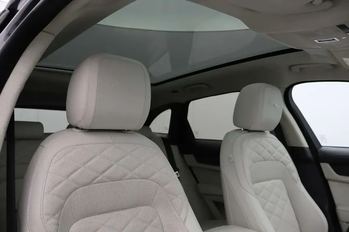 Used Jaguar F-Pace 201 HP (147 kW) 2021 Grey SUV