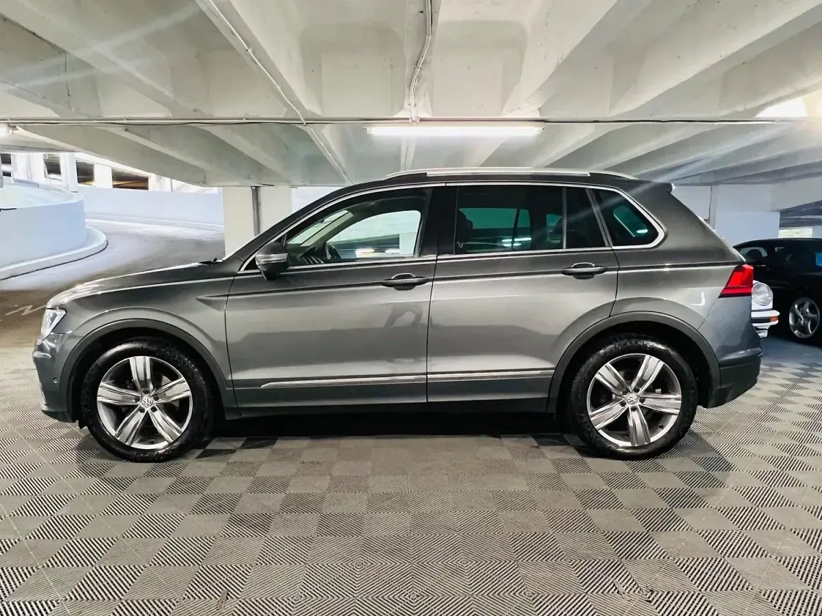 Second-hand VW Tiguan Match 150 CP (110 kW) 2019 Gri SUV