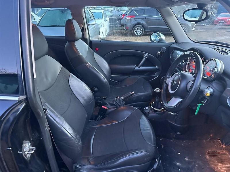 Used Mini Cooper Hatch 2005 Black Hatchback