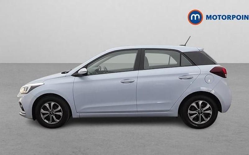 Used Hyundai i20 SE 84 HP (61 kW) 2019 Grey Hatchback