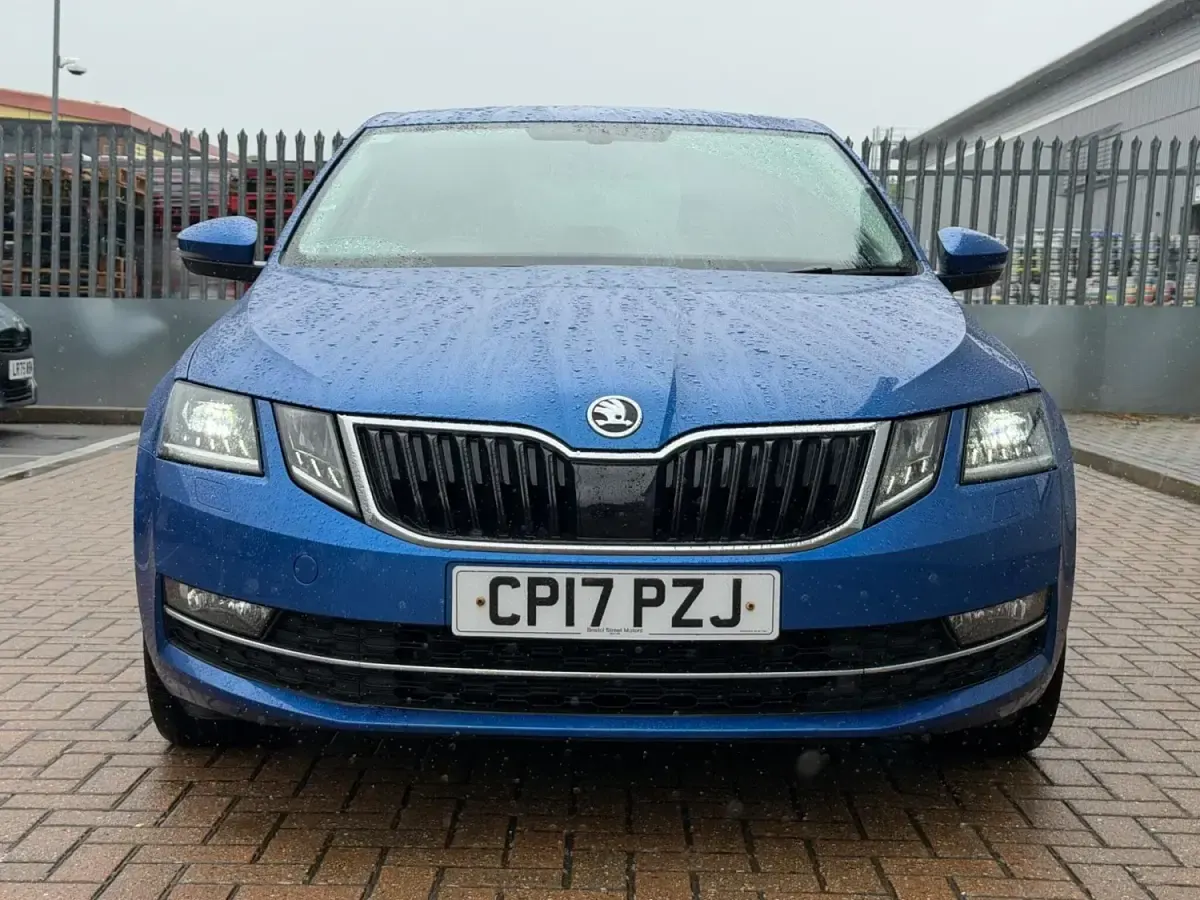 Gebraucht Skoda Octavia SE L 150 PS (110 kW) 2017 Blau Kleinwagen