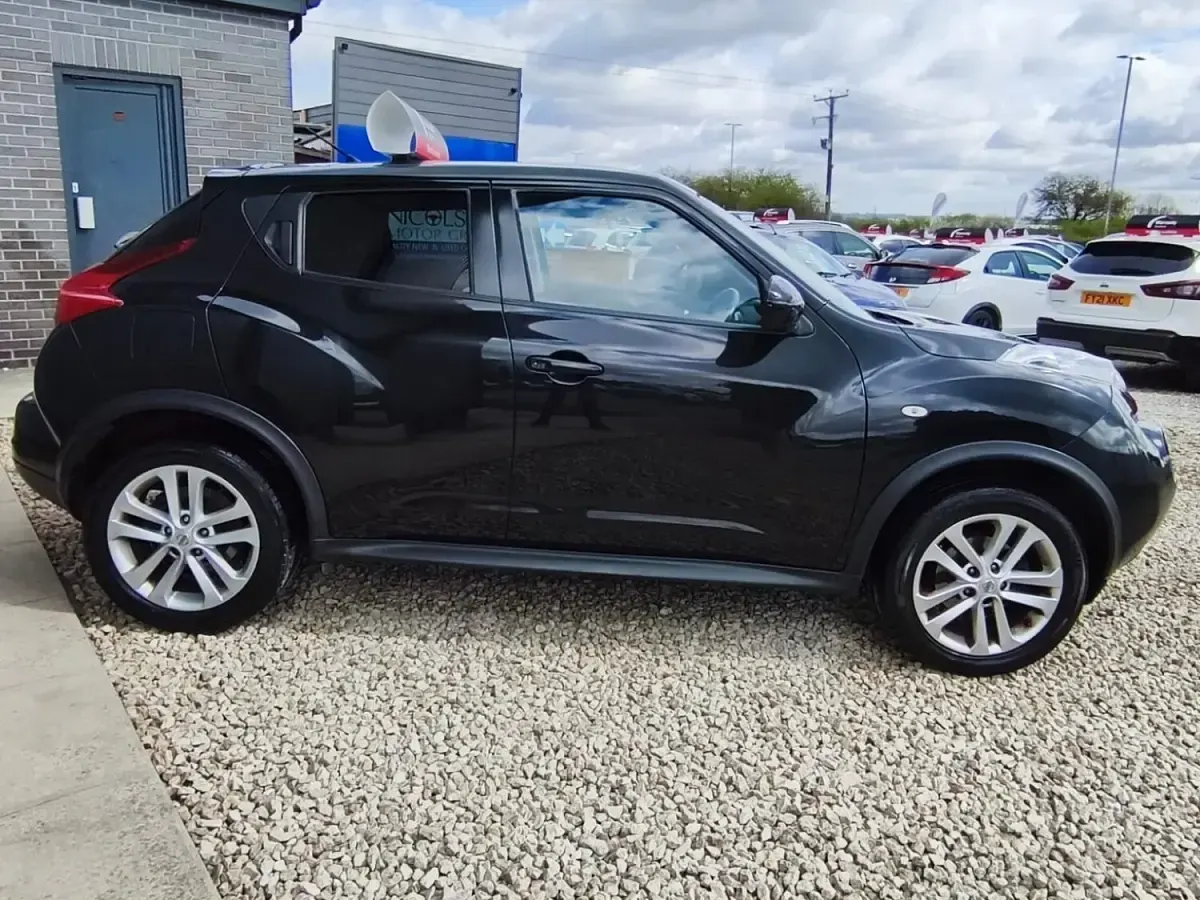Used Nissan Juke Acenta 115 HP (84 kW) 2012 Black SUV
