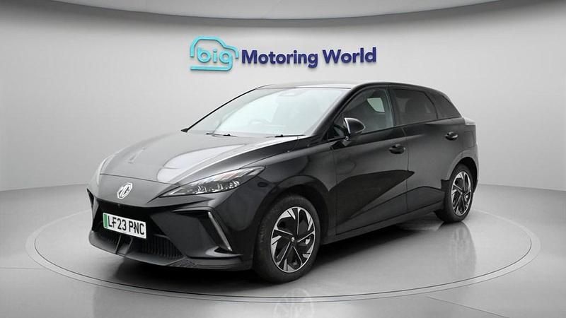 Used MG MG4 EV Trophy 319 kW (435 HP) 2023 Hatchback