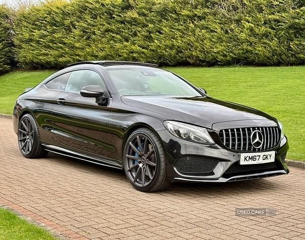 Used Mercedes C250 AMG Line Premium Plus 204 HP (150 kW) 2017 Black Coupe