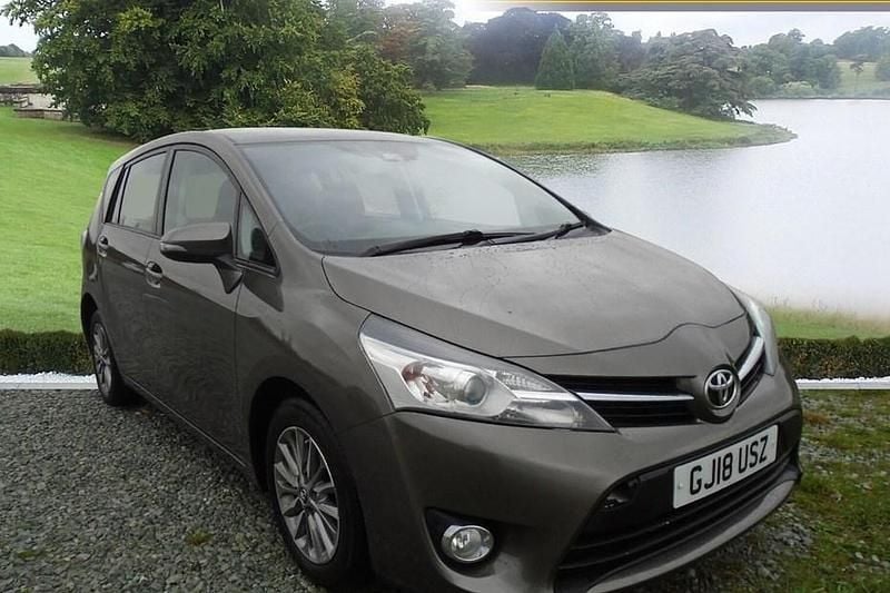 Bronze Used 2018 Toyota Verso Multidrive S MPV | £7,000 (Super price) - Image 1/1