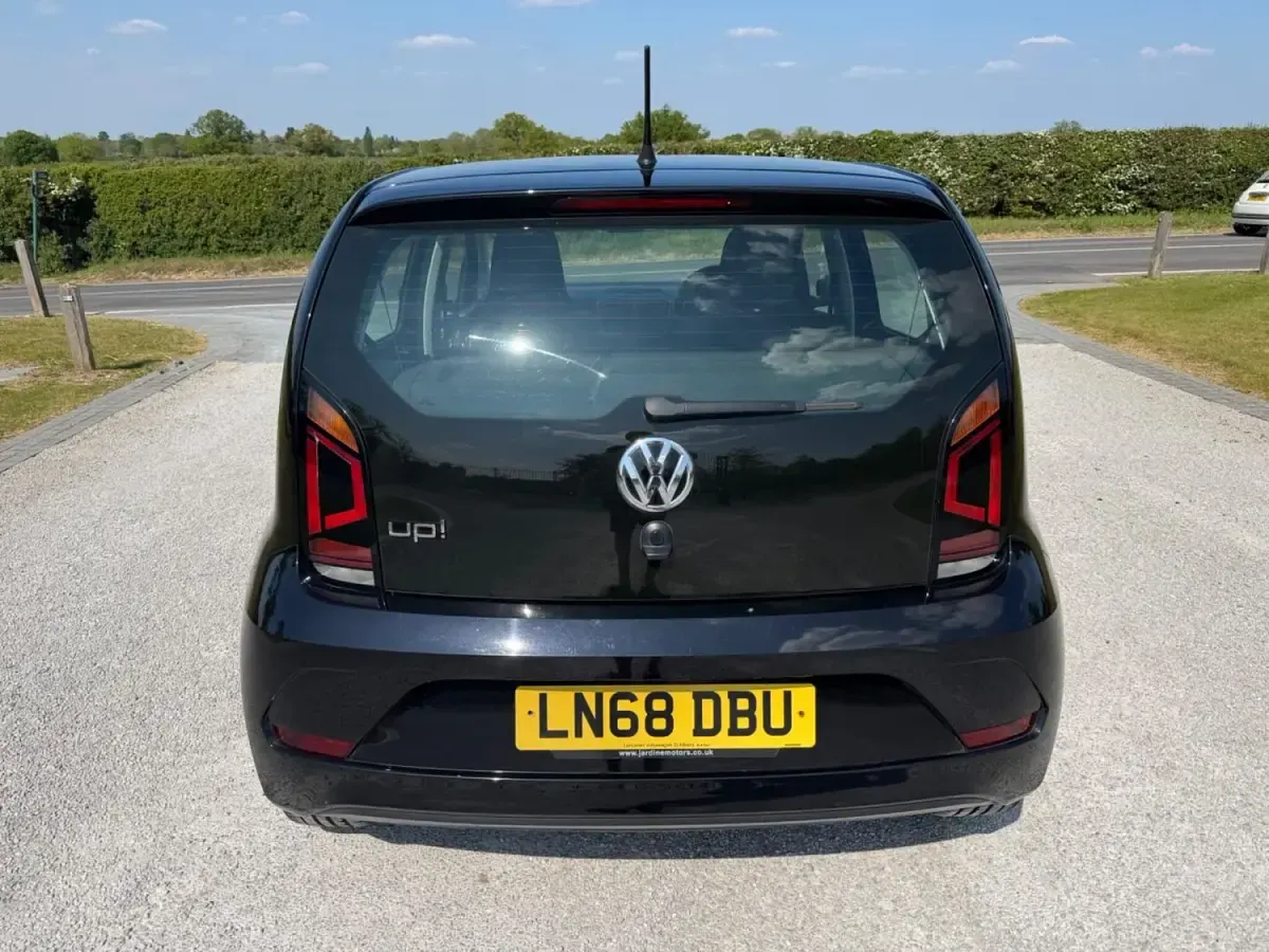 Usado VW up! move up! 60 HP (44 kW) 2018 Preto Citadino